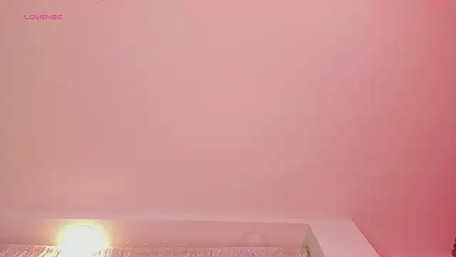 Snapshot of Karoline_Marin chatting on December 2024 10:12:01 PM Karoline Marin online show from December 2024 10:12:01 PM