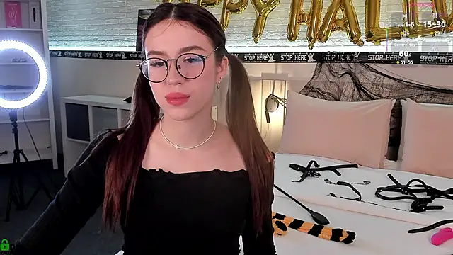 BelovedRuby online show from October 2025 02:56:01 AM