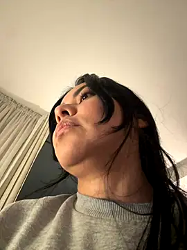 PetitLumiere online show from September 2025 04:34:02 AM