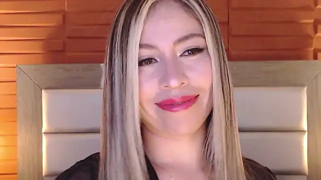 Ammy Castro online show from February 2025 07:38:02 PM