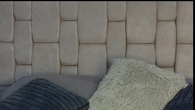 Ammy Castro online show from March 2026 09:31:02 PM