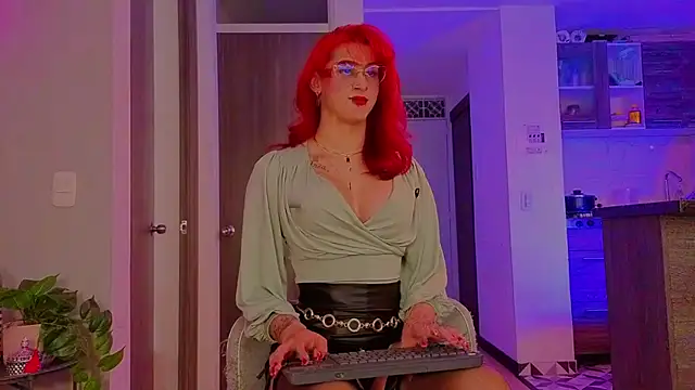 Juliana Saenzz online show from May 2026 07:22:01 PM