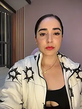 Victoria-And1 online show from February 2026 01:26:01 AM