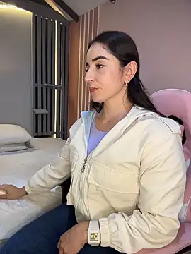 Victoria-And1 online show from March 2026 01:10:01 AM