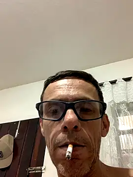 Snapshot of EdsonCota chatting on September 2025 02:55:02 AM EdsonCota online show from September 2025 02:55:02 AM