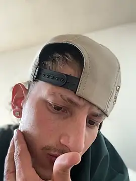 Snapshot of Scott_sex7 chatting on February 2026 08:31:02 PM Scott sex7 online show from February 2026 08:31:02 PM