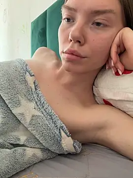 Snapshot of Lisaaa_Alisa chatting on June 2026 09:14:01 AM Lisaaa Alisa online show from June 2026 09:14:01 AM