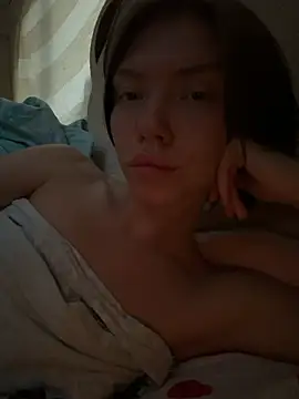 Snapshot of Lisaaa_Alisa chatting on July 2026 11:10:02 PM Lisaaa Alisa online show from July 2026 11:10:02 PM