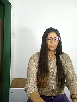 Snapshot of Luna_Dumont chatting on July 2026 11:16:02 AM Luna Dumont online show from July 2026 11:16:02 AM