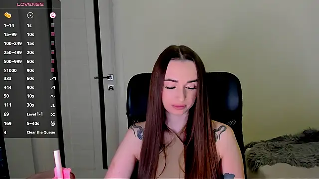 Snapshot of Kimmberr chatting on November 2025 04:36:01 AM Kimmberr online show from November 2025 04:36:01 AM