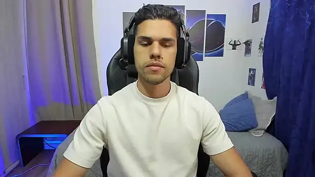 JacobKirito online show from December 2024 03:00:02 AM