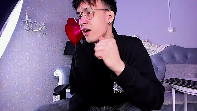 CalvinOwens online show from February 2025 03:43:01 AM