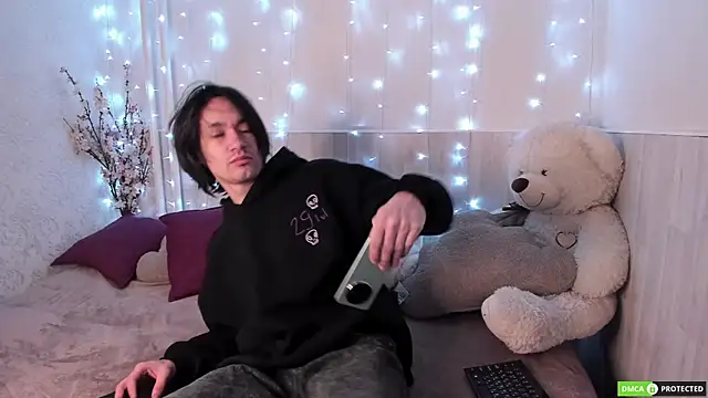 CalvinOwens online show from November 2025 03:15:01 AM