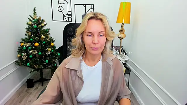 Sinty Devis online show from January 2026 04:26:01 AM