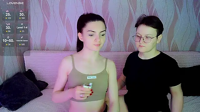  crazy baby  online show from November 2025 07:12:01 PM