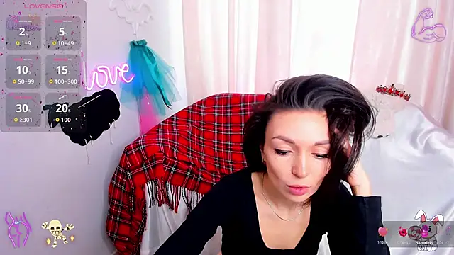 jessica tiny online show from April 2026 02:34:02 AM