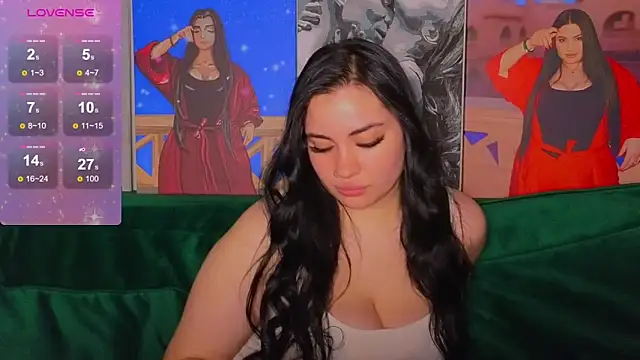 Nikki Kardashian online show from December 2024 08:07:02 PM