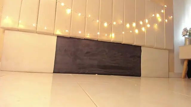  frida1 online show from January 2025 07:13:01 PM