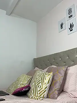 Snapshot of ImAlicee chatting on February 2026 11:10:01 PM ImAlicee online show from February 2026 11:10:01 PM