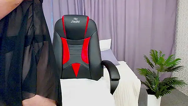 Snapshot of Camelia_Lillie chatting on February 2025 04:25:02 AM Camelia Lillie online show from February 2025 04:25:02 AM