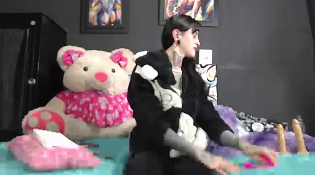 emma onassis 17 online show from January 2025 08:57:02 AM