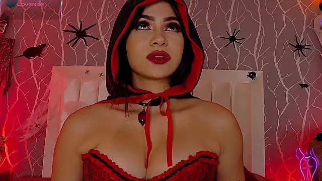 Snapshot of madison_fox1 chatting on October 2025 03:02:01 PM madison fox1 online show from October 2025 03:02:01 PM