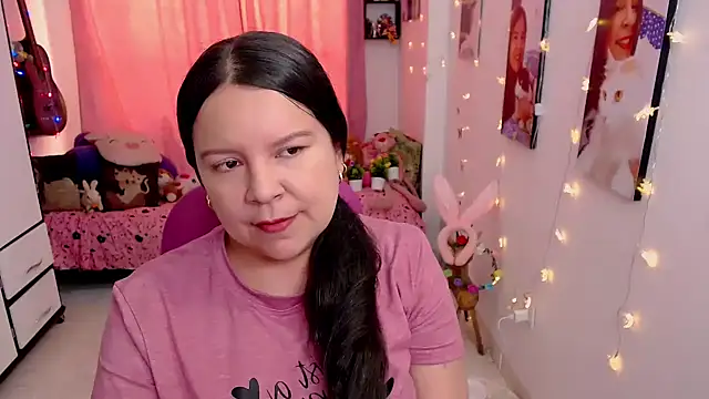 claryssa  online show from April 2026 07:23:02 PM