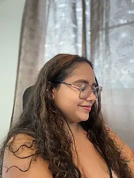 CurlyGirl 1 online show from July 2026 10:44:02 PM