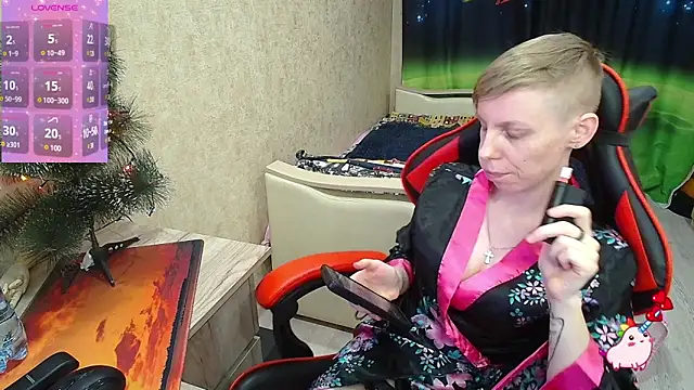 Alexis Gordon online show from January 2025 08:22:01 PM