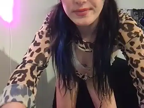 Snapshot of kittycatkendra chatting on December 2024 08:34:02 AM kittycatkendra online show from December 2024 08:34:02 AM