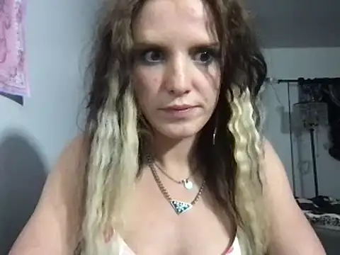 Snapshot of kittycatkendra chatting on February 2025 09:34:02 AM kittycatkendra online show from February 2025 09:34:02 AM