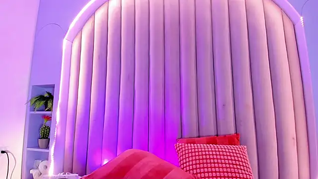 CristalCornner  online show from March 2026 07:32:01 PM