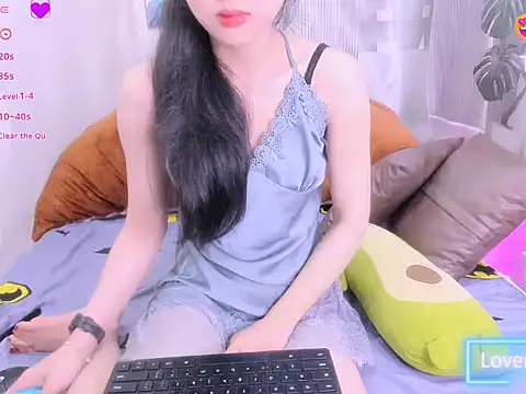 Snapshot of Ly__ chatting on June 2026 03:09:02 AM Ly online show from June 2026 03:09:02 AM
