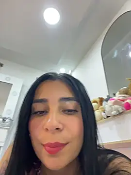Snapshot of Meganmilk1 chatting on July 2026 05:19:01 PM Meganmilk1 online show from July 2026 05:19:01 PM