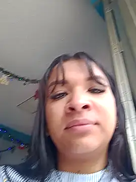 VivienAndClark online show from December 2024 06:52:02 PM