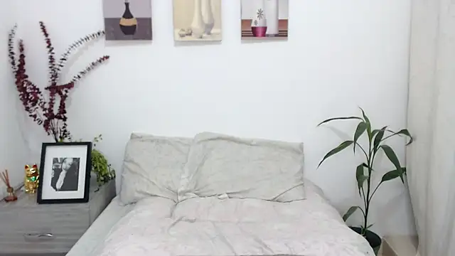 Snapshot of titsbiglovers chatting on January 2025 10:06:02 PM titsbiglovers online show from January 2025 10:06:02 PM