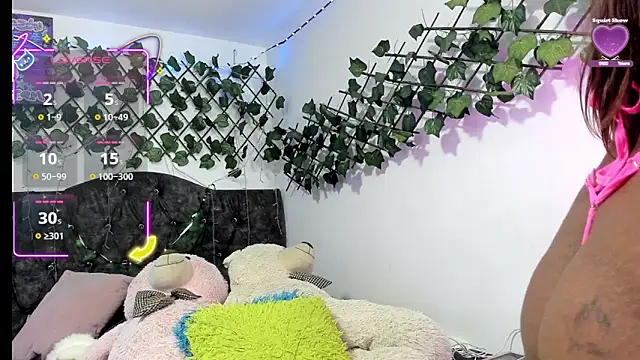 PaulinaSwan online show from November 2025 04:23:02 AM