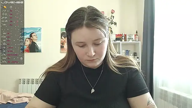 Light Luna online show from February 2025 07:23:01 AM