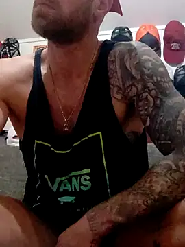 eltoulou online show from February 2025 02:06:02 AM