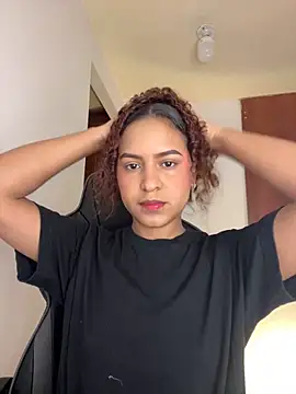 gretta kler1 online show from February 2025 01:27:01 PM