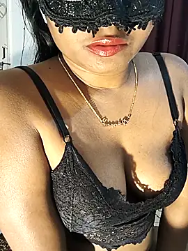 FANTASY QUEEN 07 online show from November 2025 08:31:01 PM