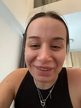 deliaroyal online show from January 2026 02:21:01 PM