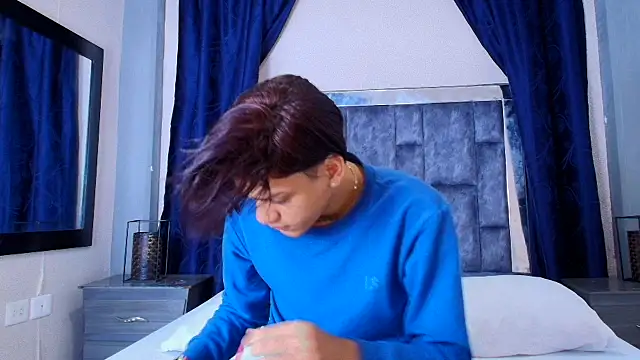 Samuelsince online show from January 2025 05:18:02 AM