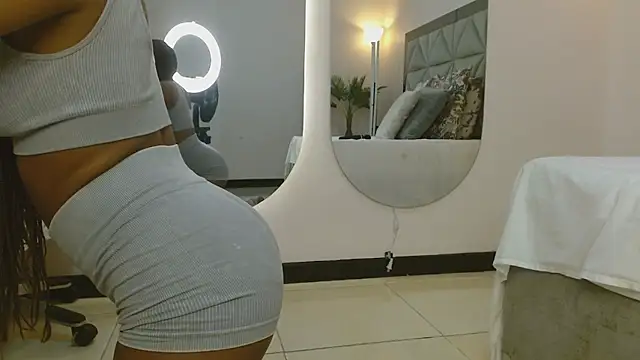 genesis moretz online show from February 2026 03:36:02 AM