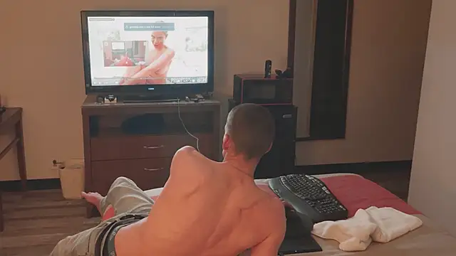 Snapshot of HARD_2QUIT chatting on January 2025 07:43:02 AM HARD 2QUIT online show from January 2025 07:43:02 AM