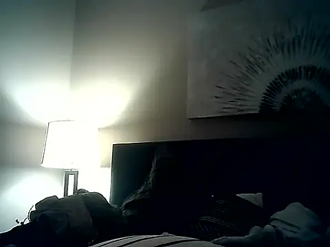 Snapshot of CaramelDipper chatting on January 2025 01:35:01 AM CaramelDipper online show from January 2025 01:35:01 AM