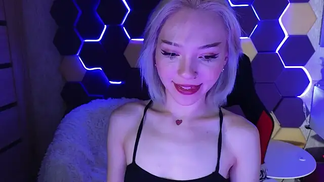 Snapshot of SandraBoyl chatting on January 2025 04:17:01 AM SandraBoyl online show from January 2025 04:17:01 AM