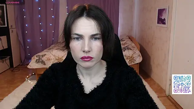 Daniela Cooperr online show from April 2026 07:58:02 AM