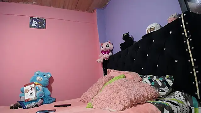 Snapshot of bad_couple_sex chatting on December 2024 08:27:02 PM bad couple sex online show from December 2024 08:27:02 PM