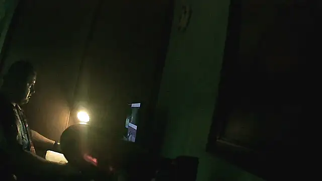 Snapshot of perversalus chatting on September 2025 03:58:02 PM perversalus online show from September 2025 03:58:02 PM